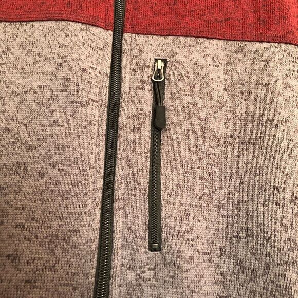 CLUB ROOM - NWT - M Sz L Colorblock Fleece Sweater Vest/Maroon & Grey. SO NICE! - Picture 6 of 16